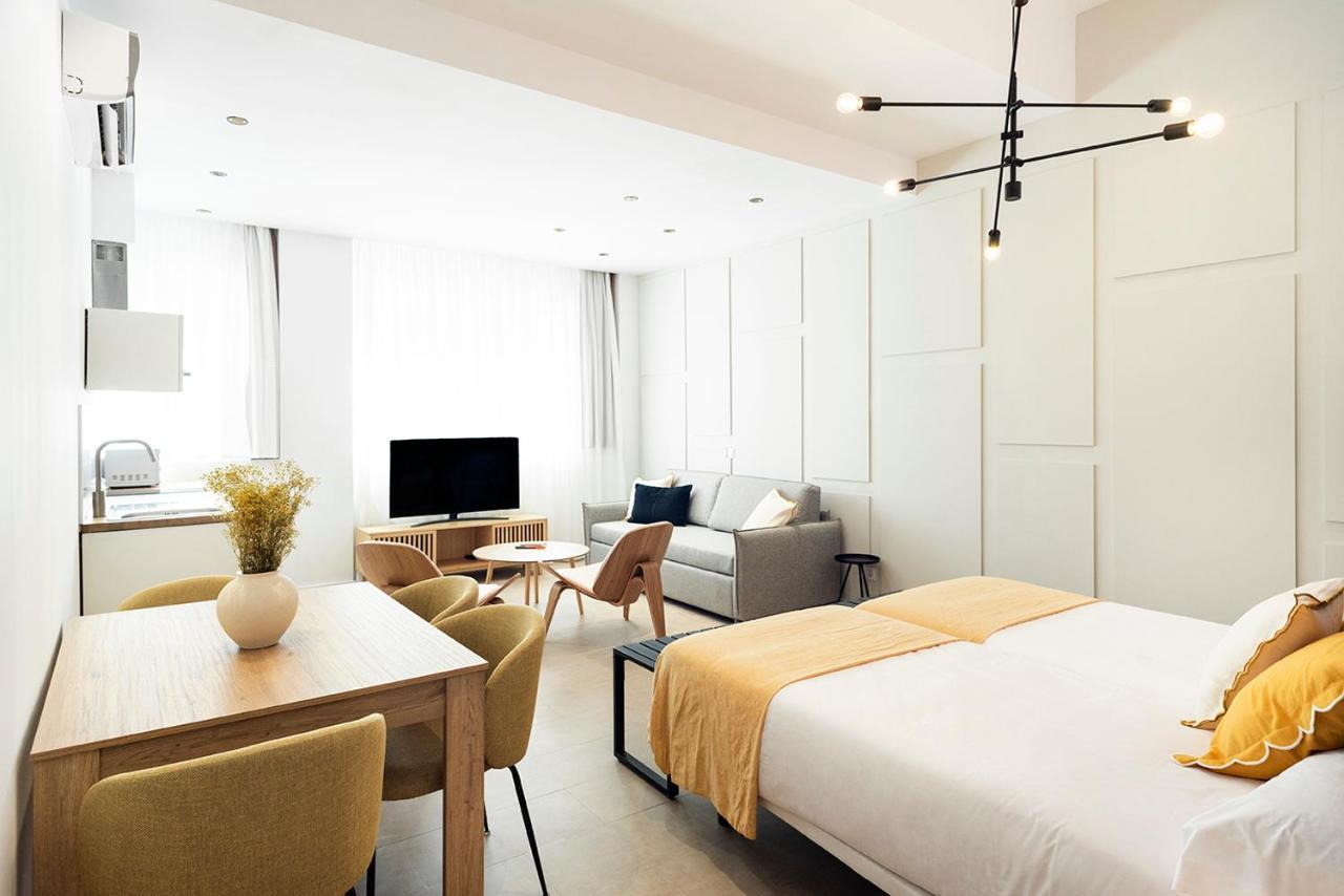 ולנסיה Blanq Marina Suites מראה חיצוני תמונה