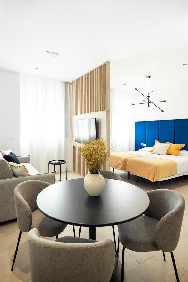 ולנסיה Blanq Marina Suites מראה חיצוני תמונה