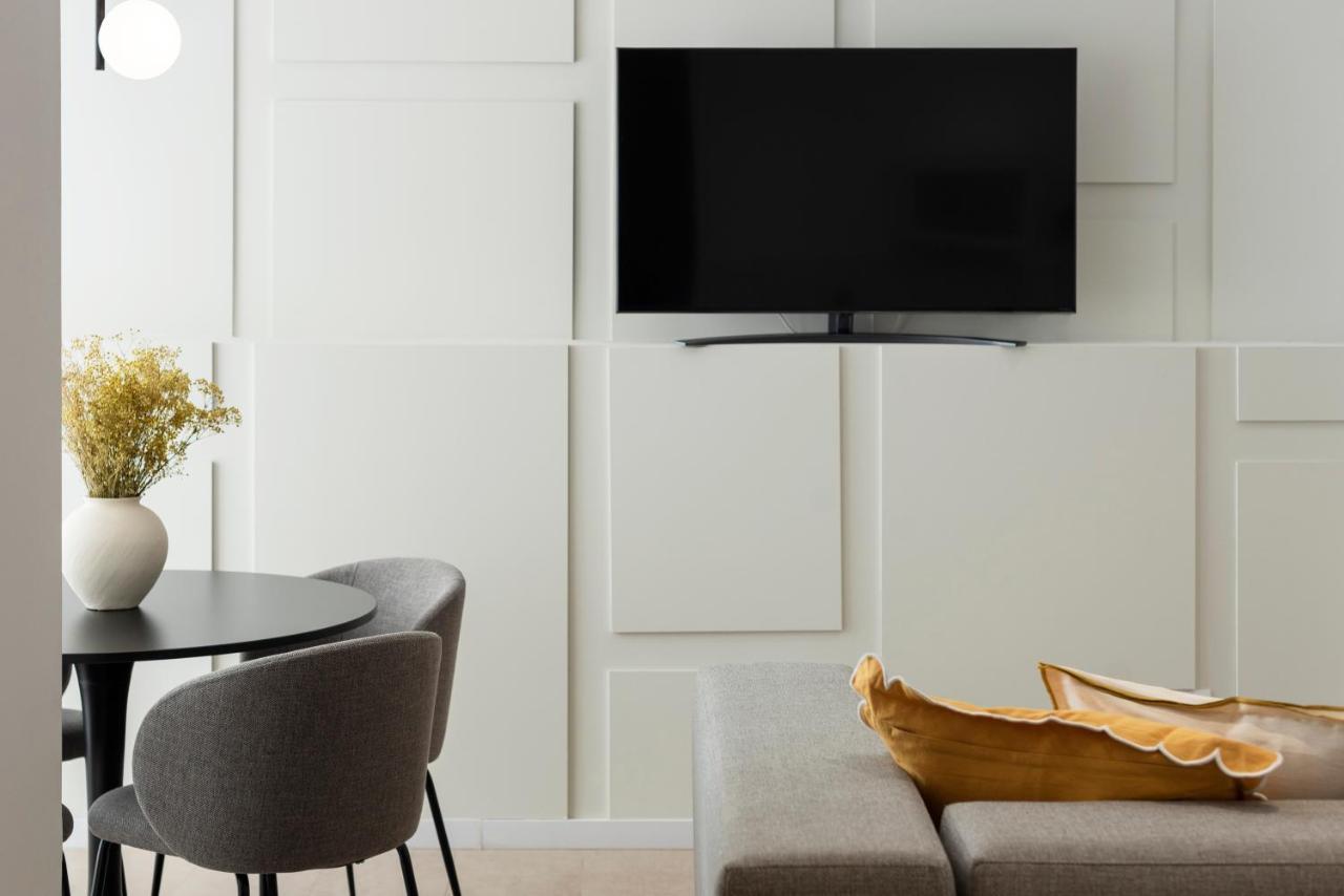 ולנסיה Blanq Marina Suites מראה חיצוני תמונה