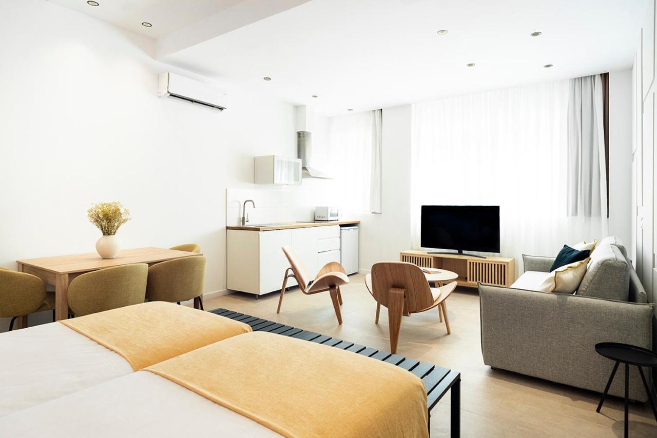 ולנסיה Blanq Marina Suites מראה חיצוני תמונה