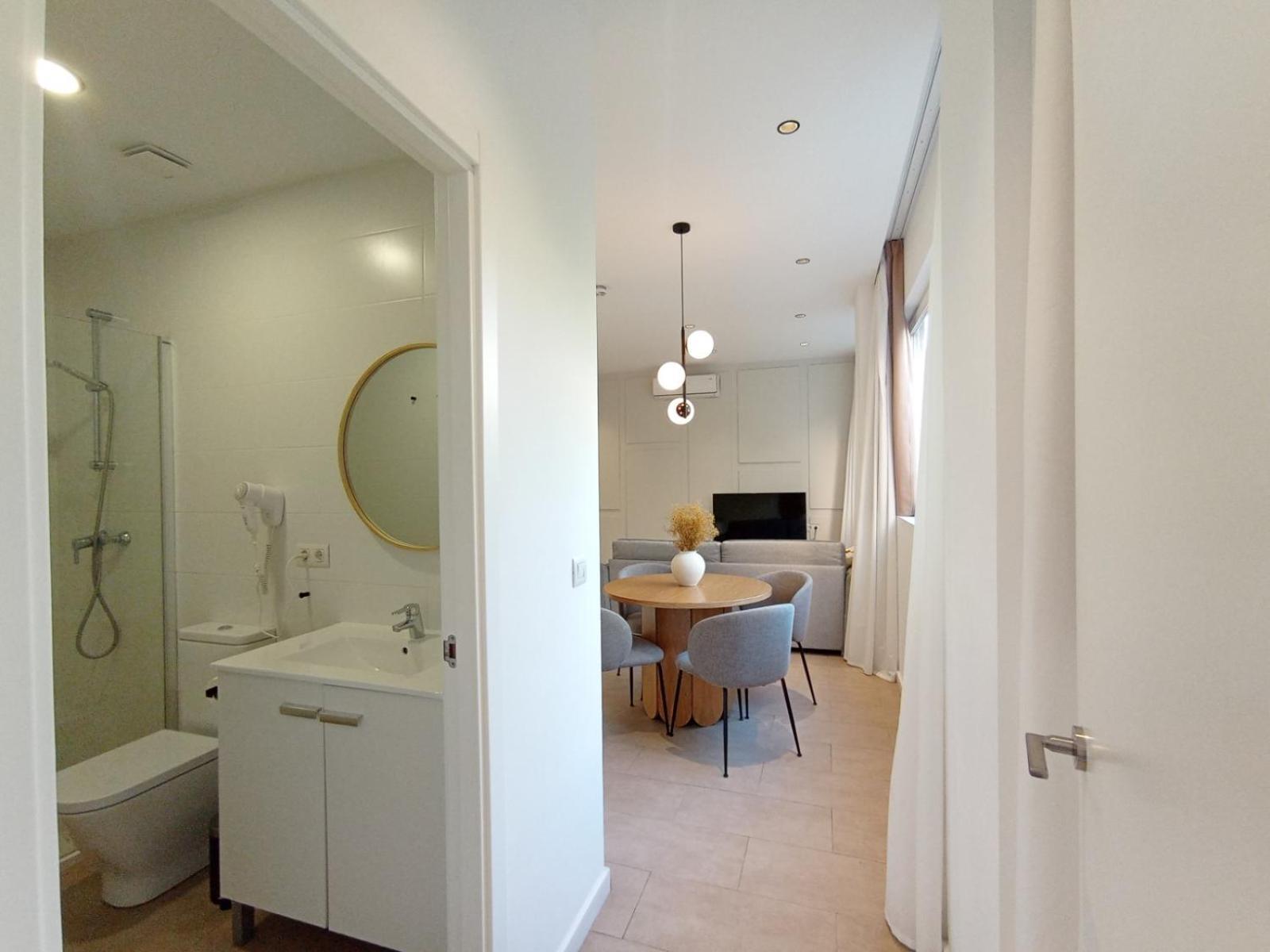 ולנסיה Blanq Marina Suites מראה חיצוני תמונה