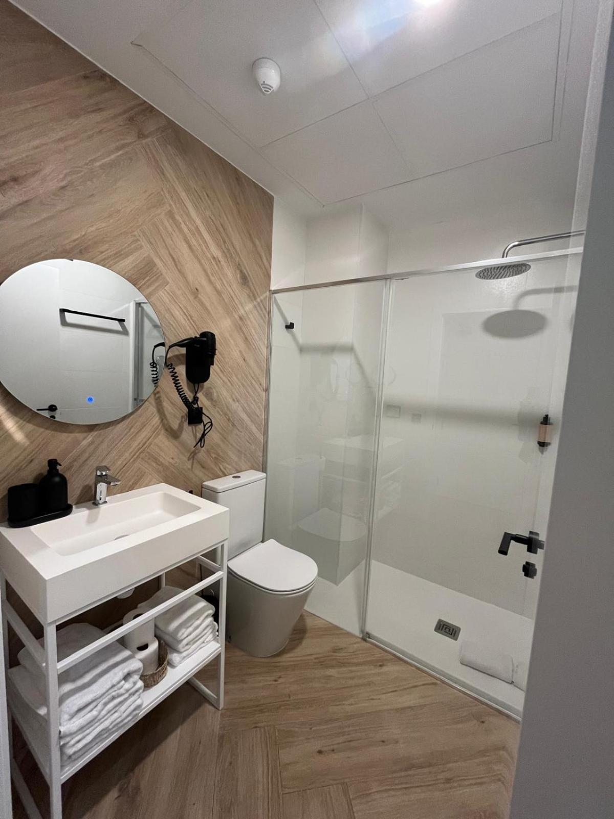 ולנסיה Blanq Marina Suites מראה חיצוני תמונה